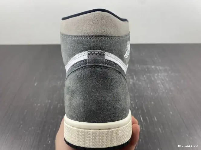 MaikeSneakers DZ5485-051 Jordan Retro 1 High OG Black Washed 0604